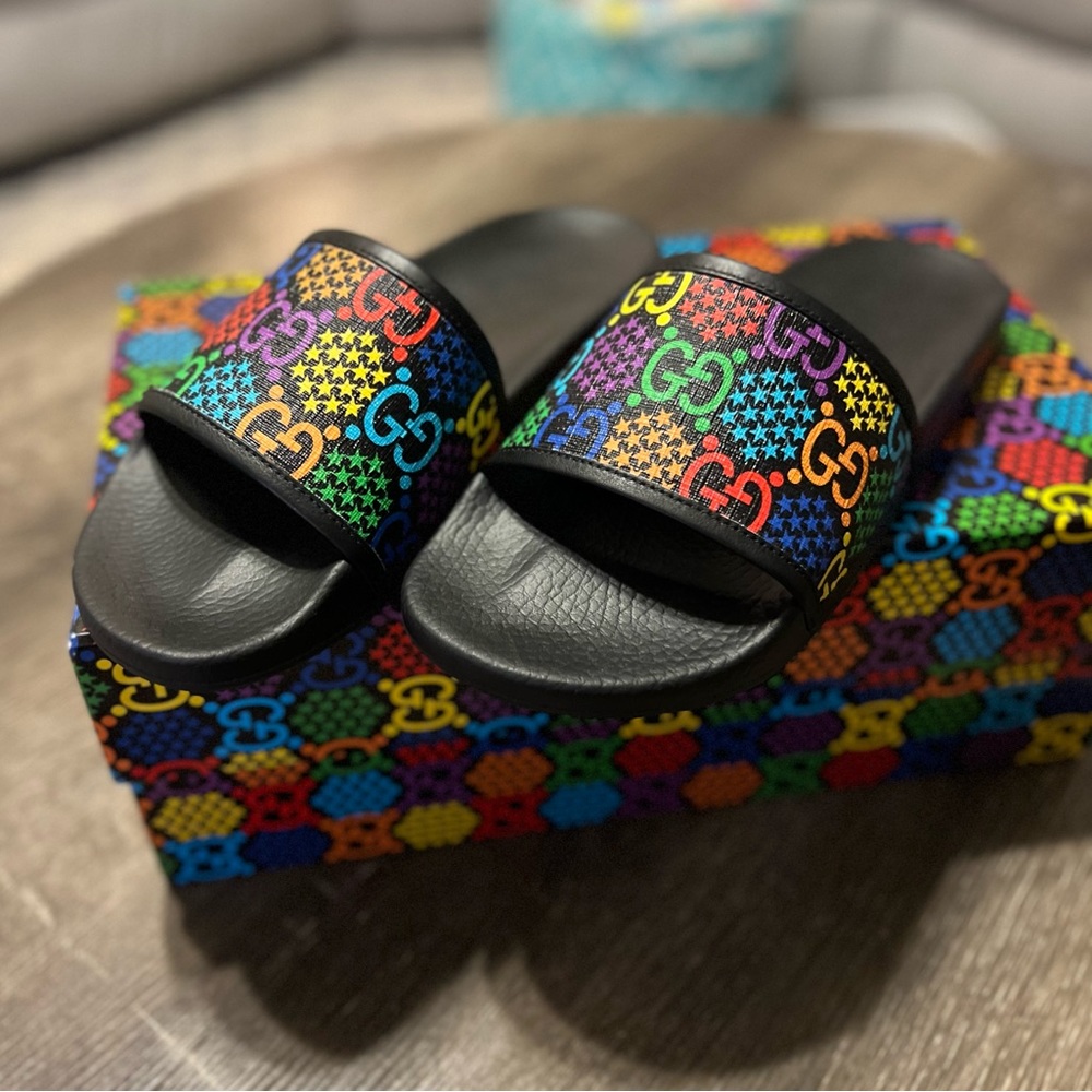 New Gucci Psychedelic Slides, Men size 9